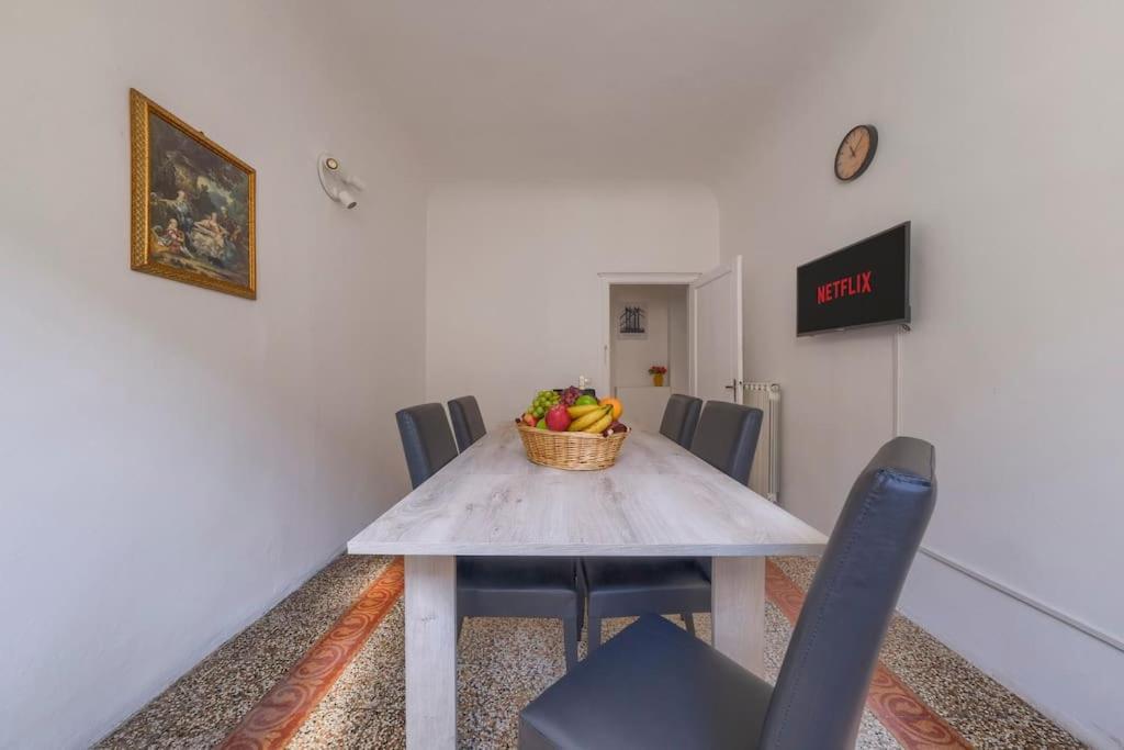 Appartamento Nel Cuore Di Firenze + Wifi+Aria Condizionata +Netflix Exterior photo